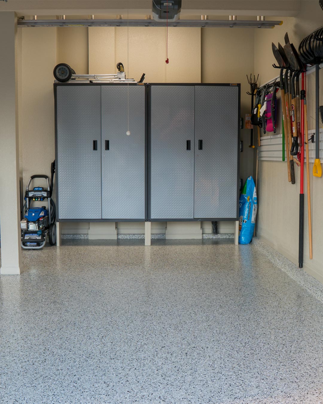 101525_Garageflex-Creekmore-aug2020_16x9-Edits-14_4x5