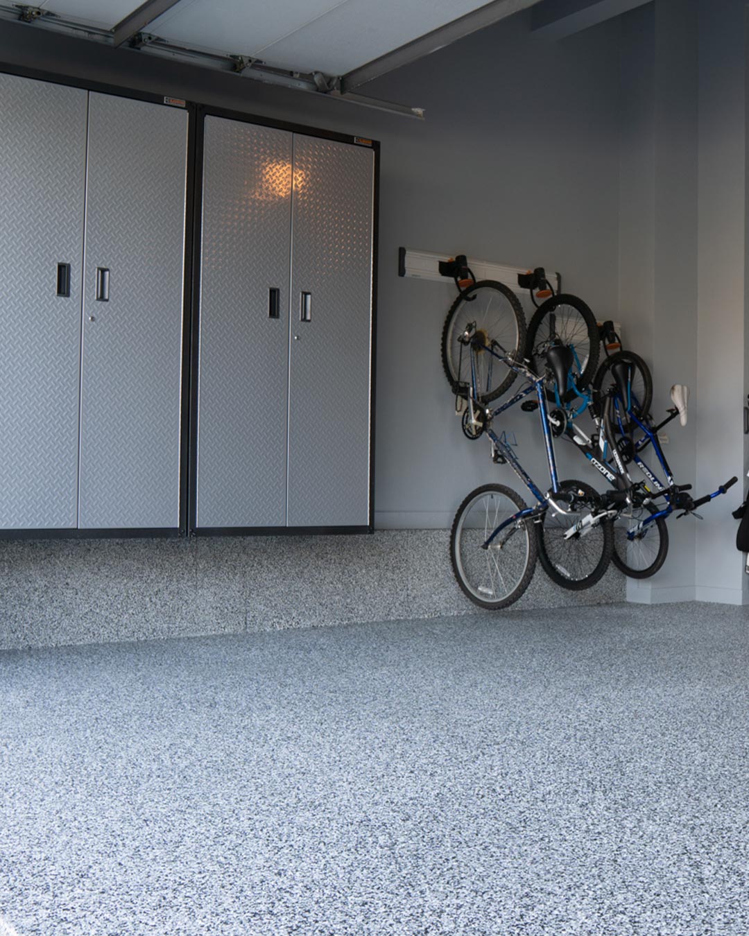 101525_Garageflex-Kimminau_16x9-Edits-4_4x5